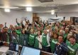 Mais de 150 servidores comparecem à audiência sobre o plano de carreira e pressionam governo do estado